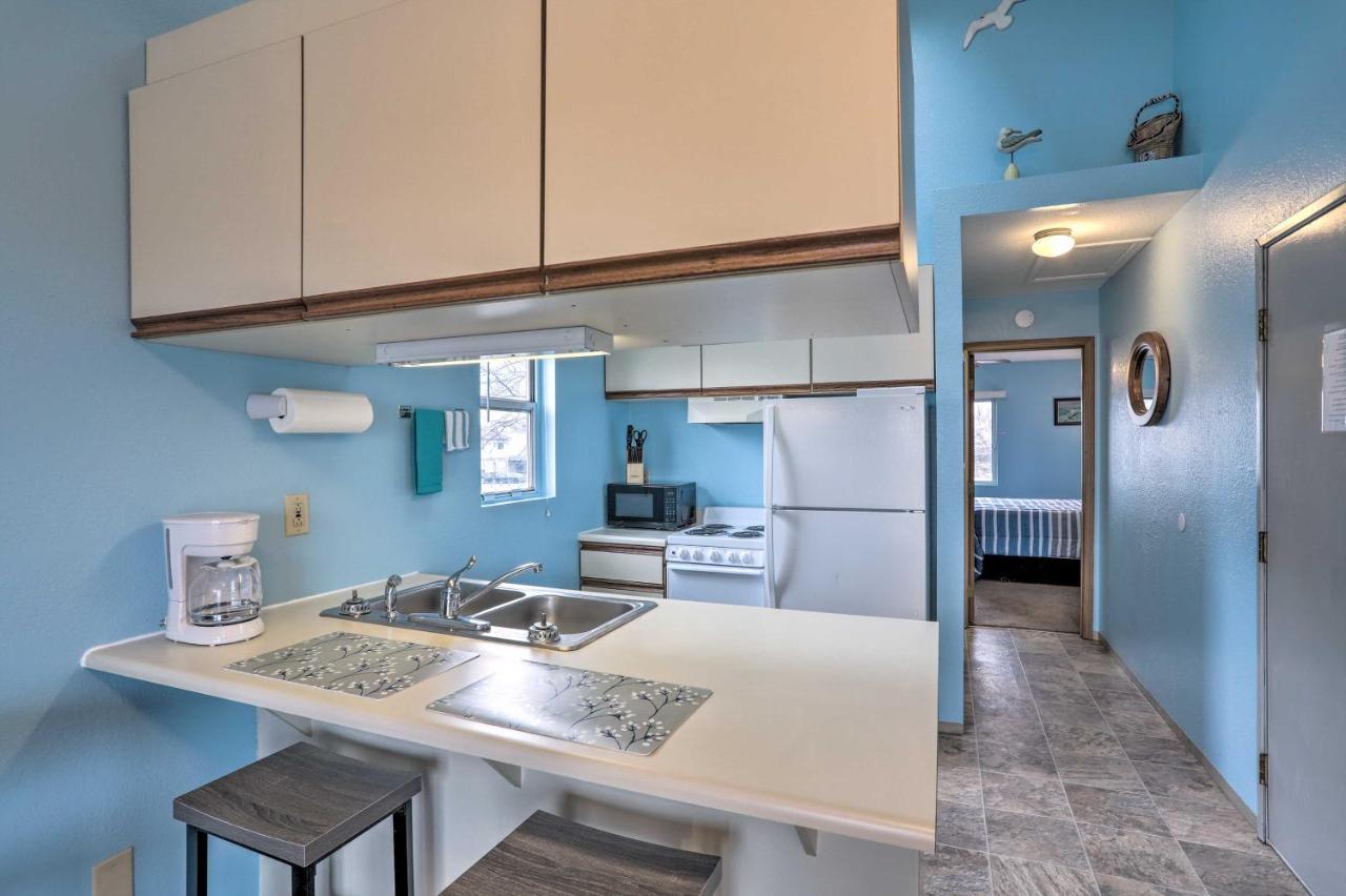 Condo With Balcony, Dock And Access To Lake Erie Sand Beach Exterior photo